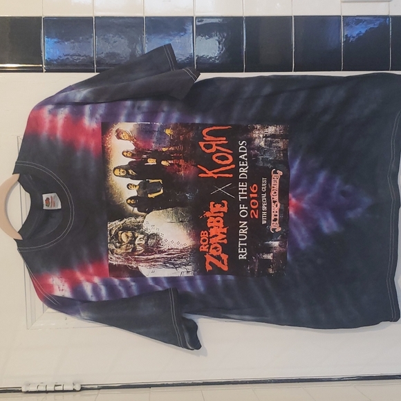Vintage Return of the Dreads 2016 Tour Shirt - Picture 5 of 7